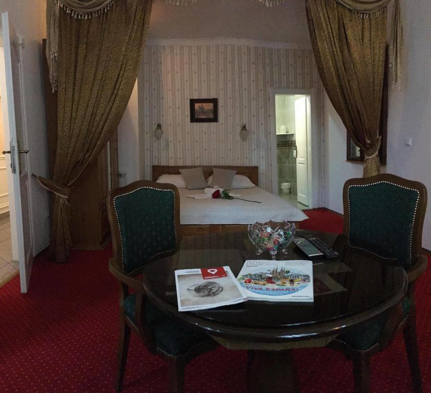 Hotel Latinski Most Sarajevo Eksteriør billede