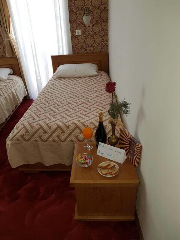 Hotel Latinski Most Sarajevo Eksteriør billede