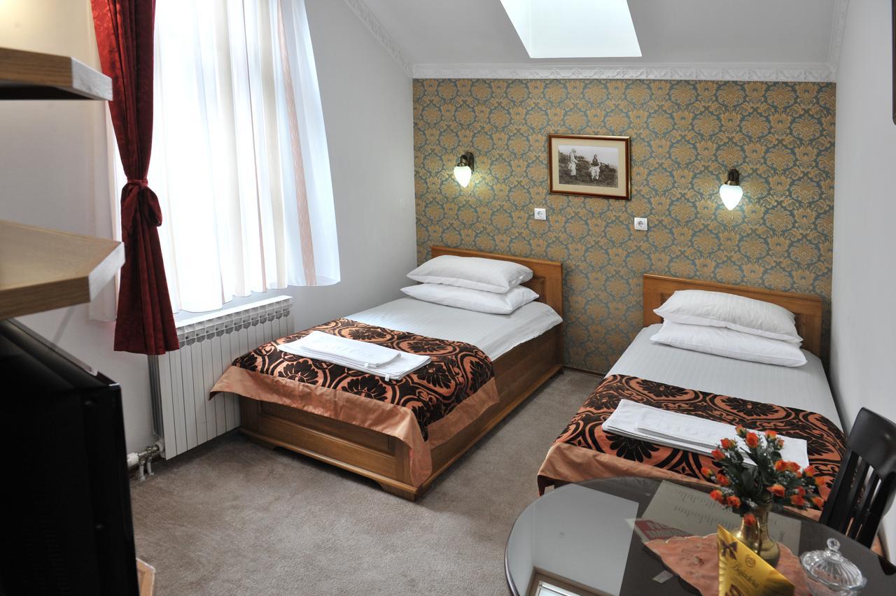 Hotel Latinski Most Sarajevo Eksteriør billede
