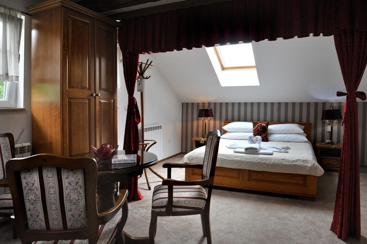 Hotel Latinski Most Sarajevo Eksteriør billede