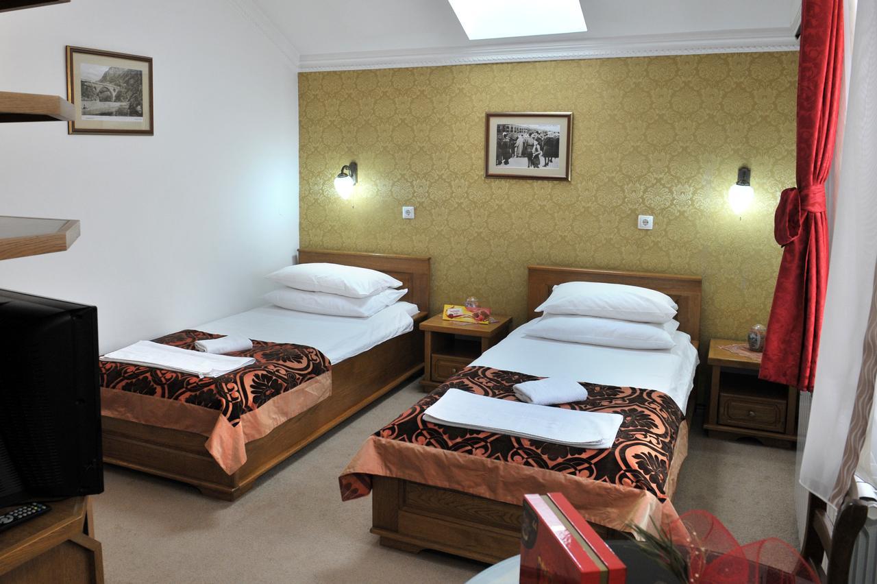 Hotel Latinski Most Sarajevo Eksteriør billede