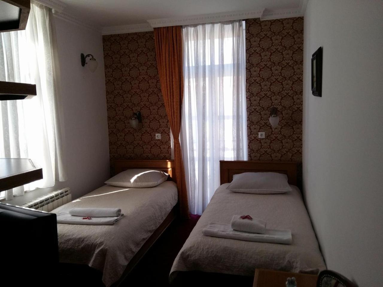 Hotel Latinski Most Sarajevo Eksteriør billede
